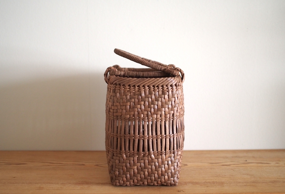 小さめの山葡萄の透かし編みバッグ - ウェブショップ - jokogumo - よ