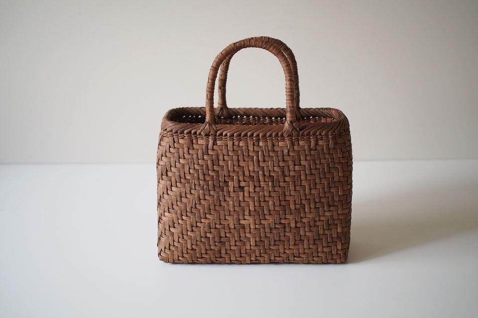 青森の山葡萄バッグ（30㎝） - ウェブショップ - jokogumo - よこぐも