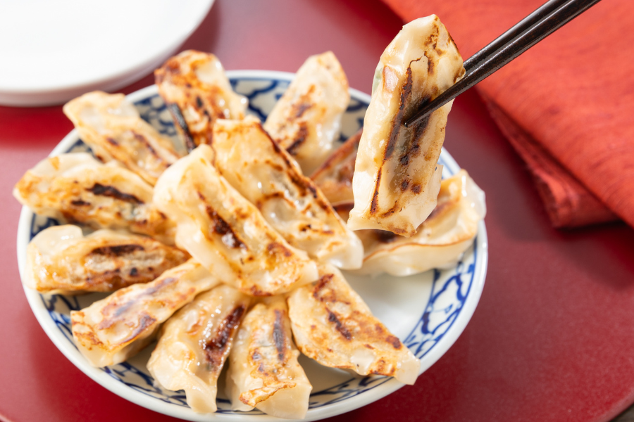 九州仕様 みそ餃子210g×15パックセット: お肉の宅配 肉市場|【JA