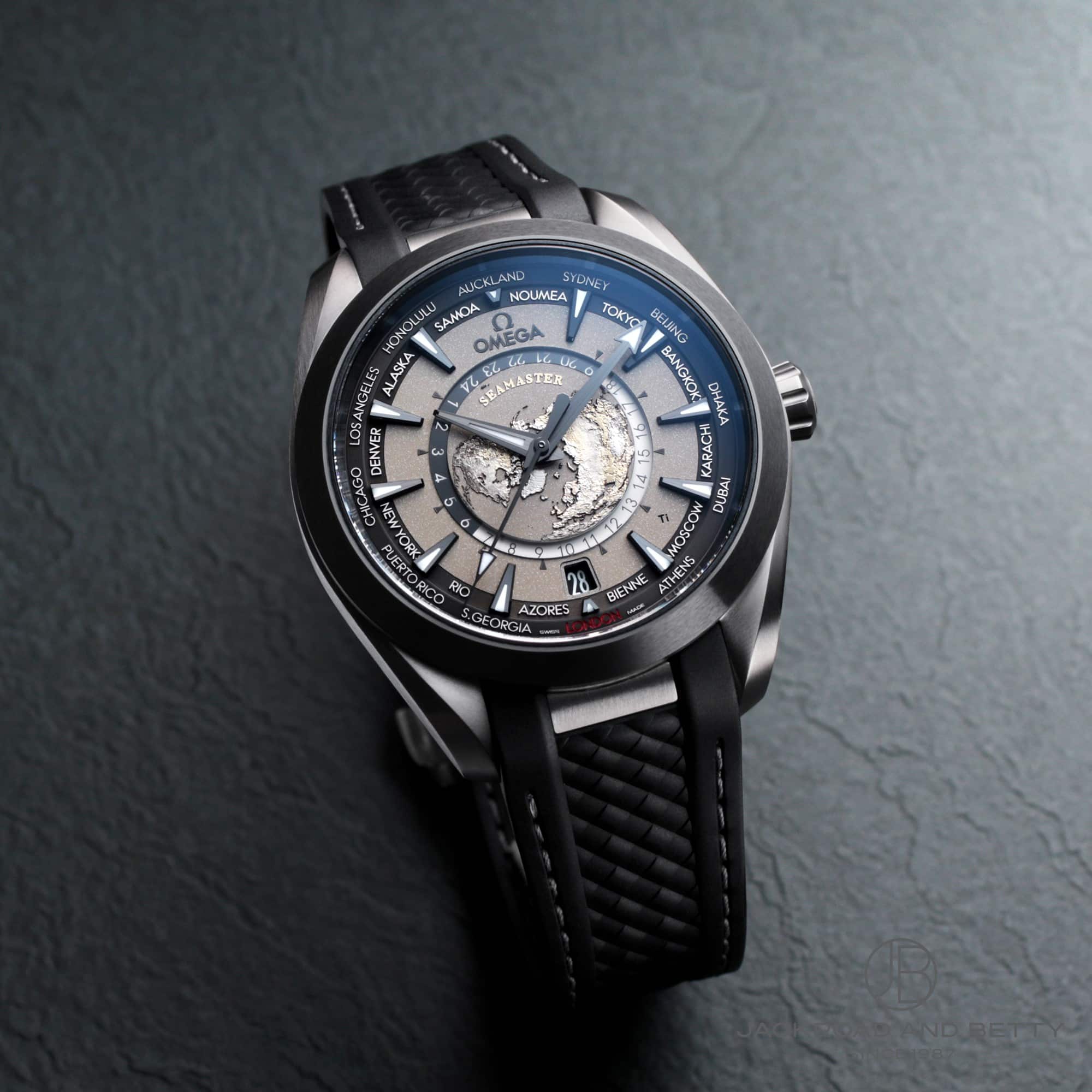 シーマスター アクアテラ 150M ワールドタイマー[220.92.43.22.99.001