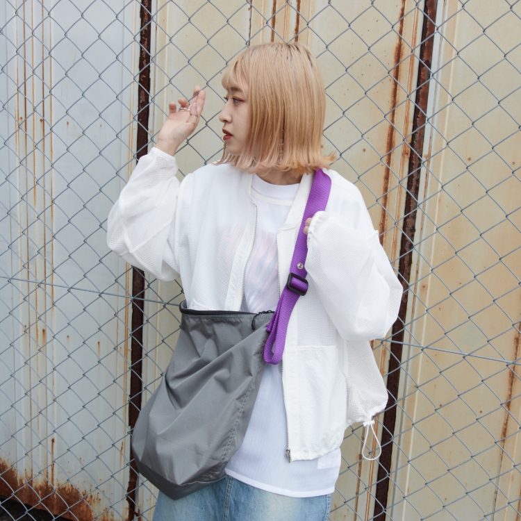 JULY NINE(ジュライナイン)の別注バッグがカラフルな新色で登場