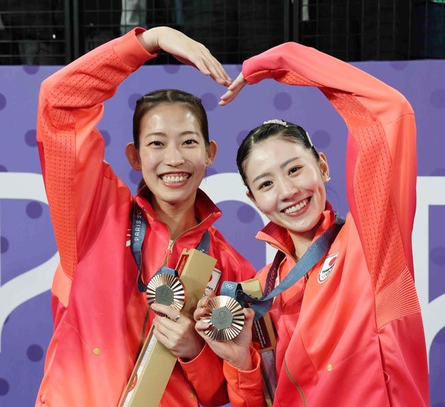 パリ五輪バドミントン シダマツペア 写真特集：時事ドットコム
