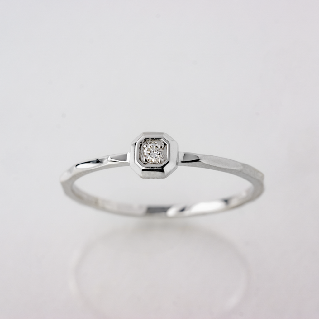 K10WG ダイヤモンド リング 四角形