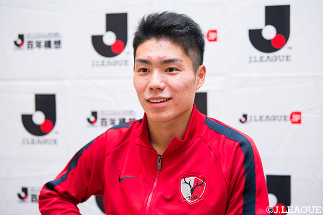 ま*ん様 松村 優太選手のサイン入り「25J1リーグ優勝記念Tシャツ