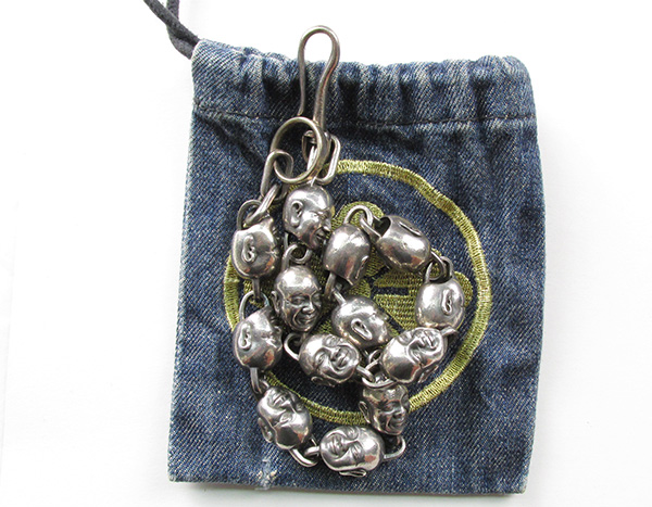 エヴィス ヤマネデラックス フェイス シルバー ウォレットチェーンの