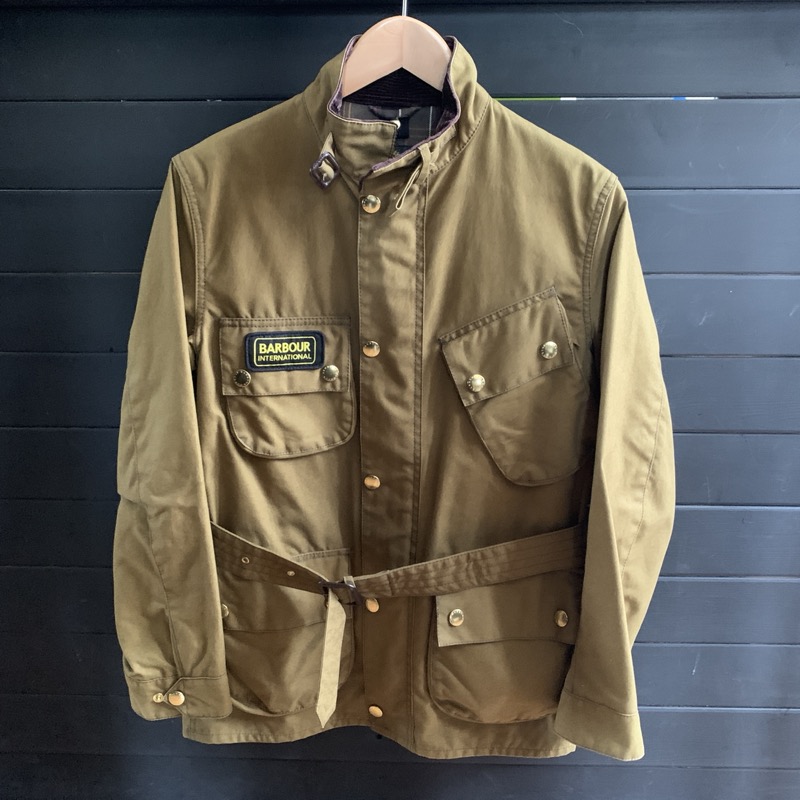 BARBOUR（バブアー）のオイルドジャケット、インターナショナルを