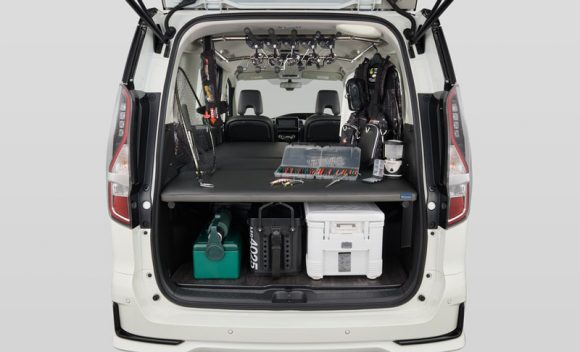 日産 セレナ マルチベッド】釣り仕様にして快適な釣り車中泊を
