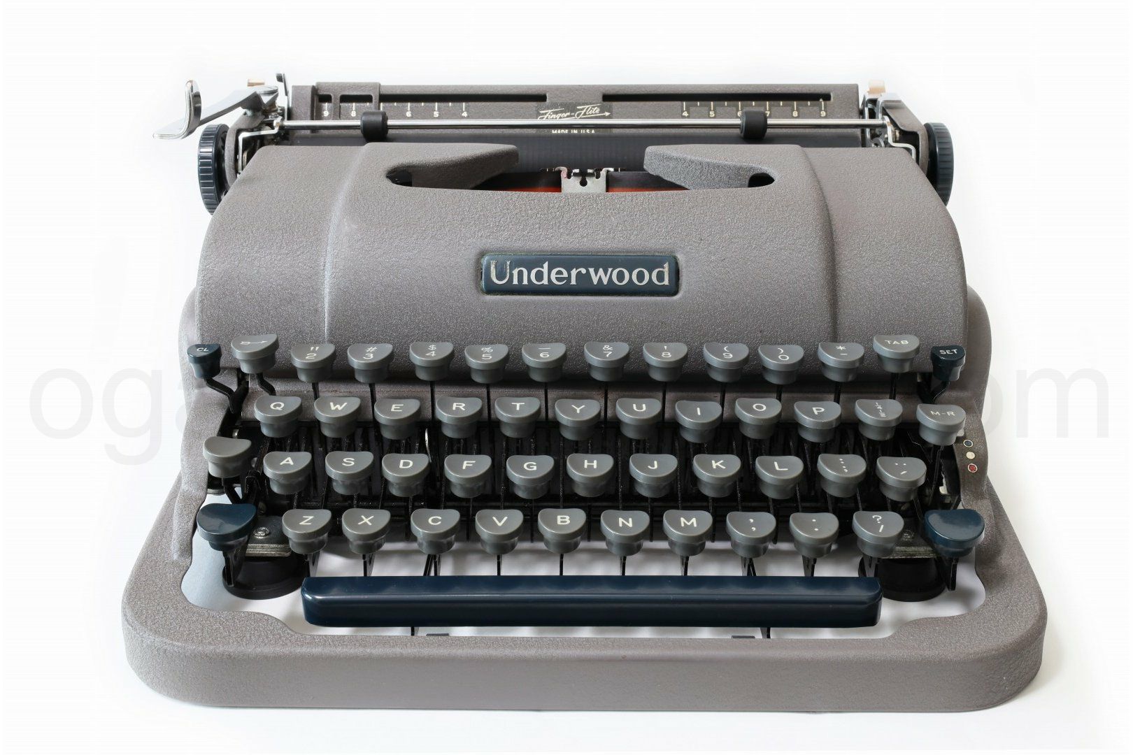 Underwood CHAMPION 中古タイプライター｜タイプライター専門店の尾河商会