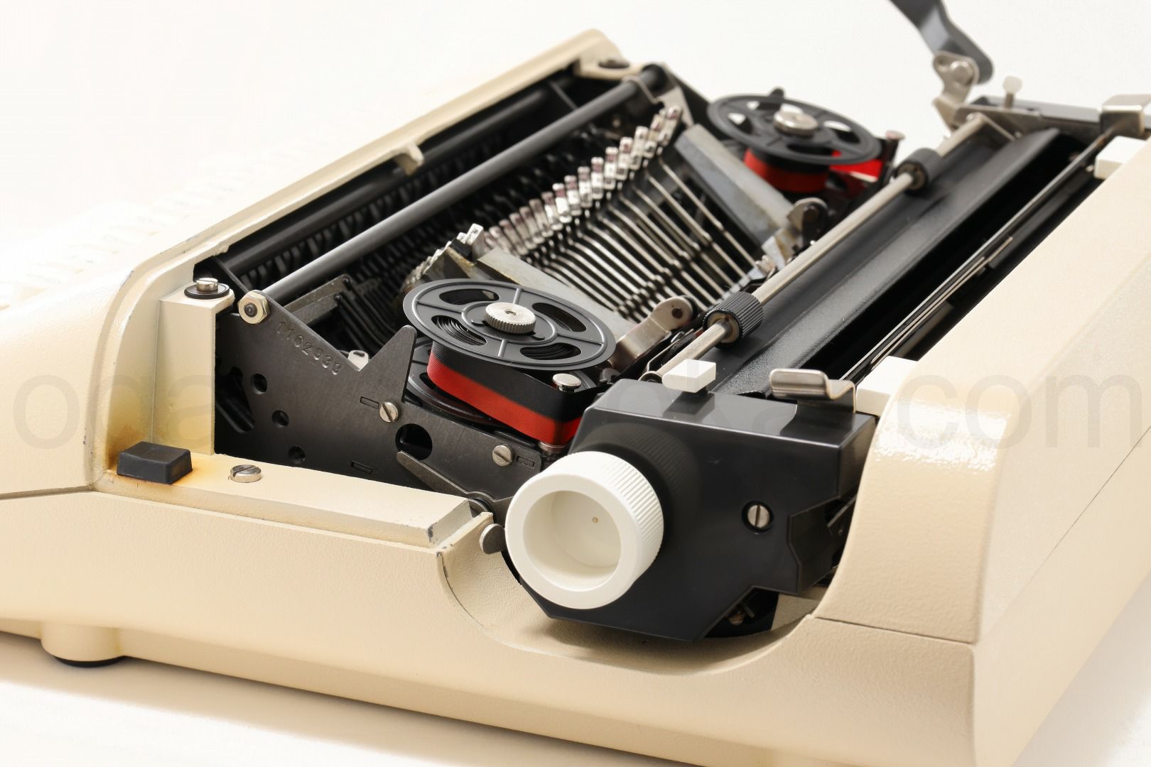olivetti LETTERA 35 中古タイプライター｜タイプライター専門店の尾河商会