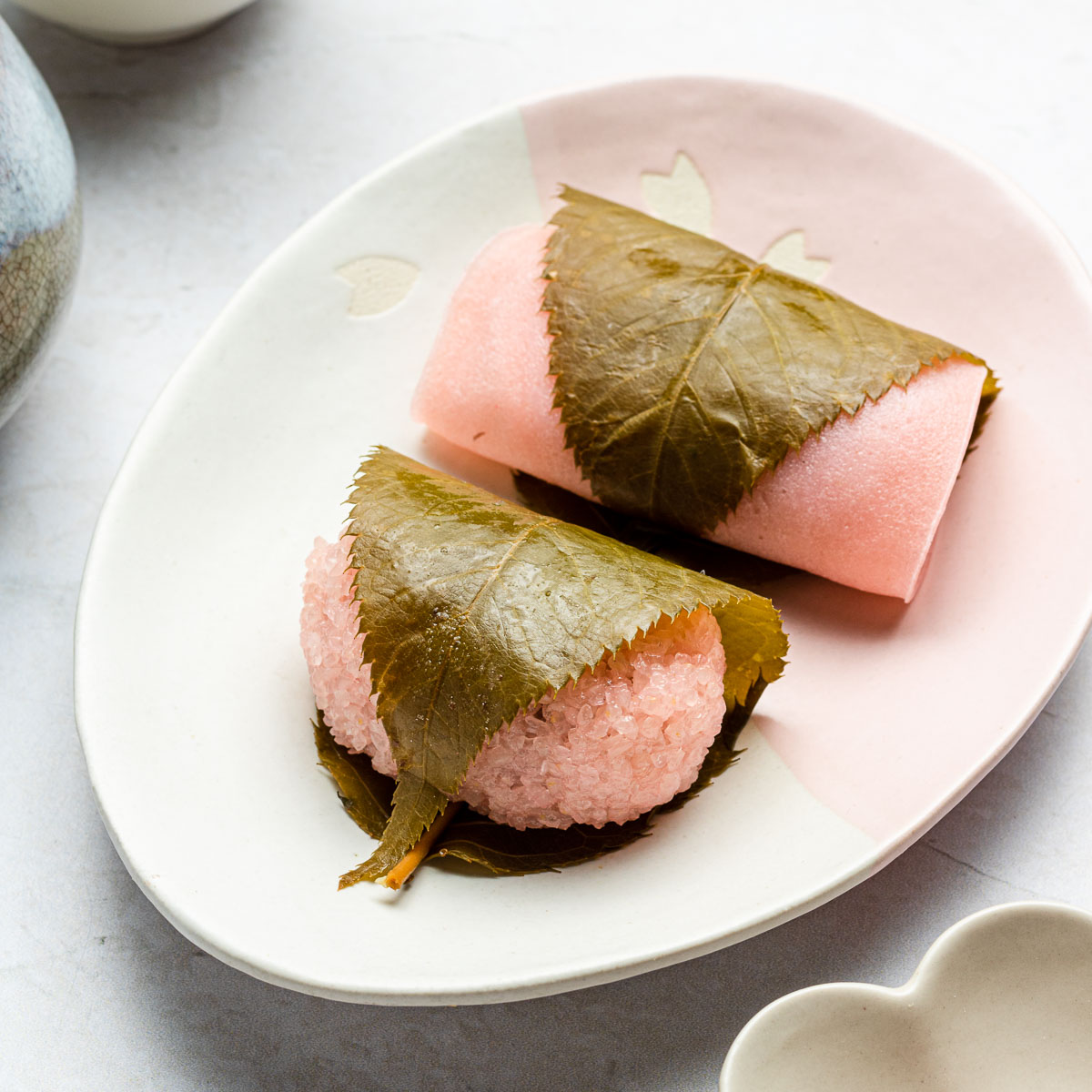 Sakura Mochi 桜餅 (Kanto and Kansai Style) - Okonomi Kitchen
