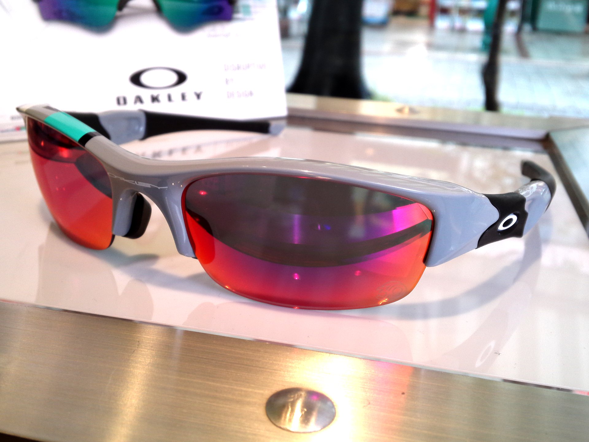 OAKLEY Sports Heritage Collection（オークリー スポーツヘリテージ
