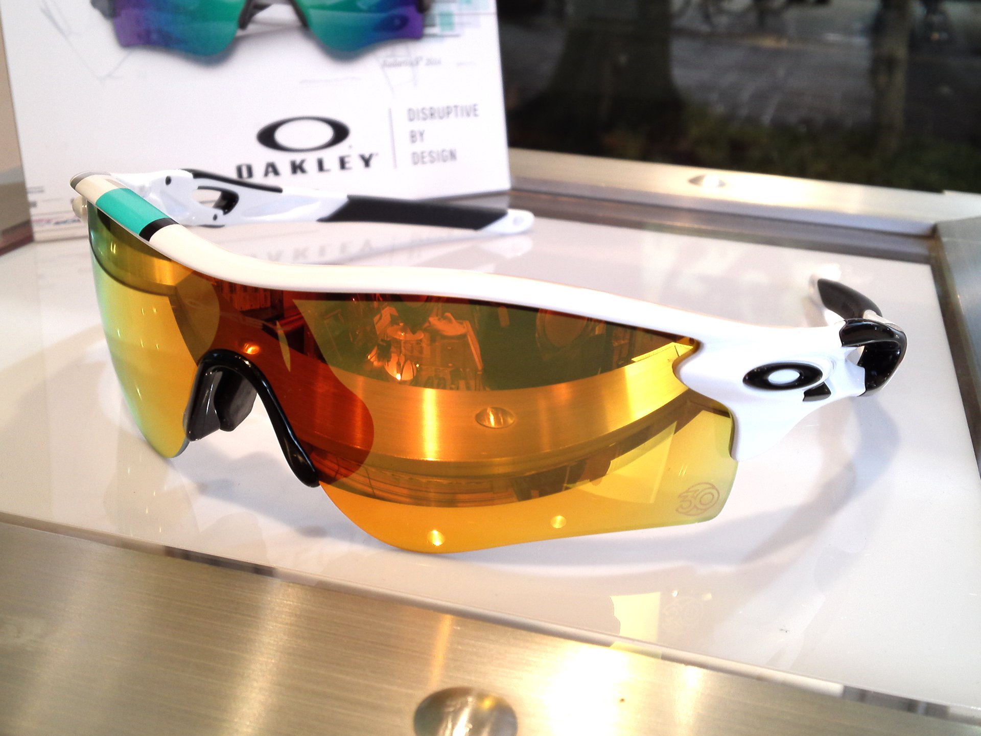 OAKLEY RADARLOCK (A)（オークリー レーダーロック） | 老眼対策メガネ