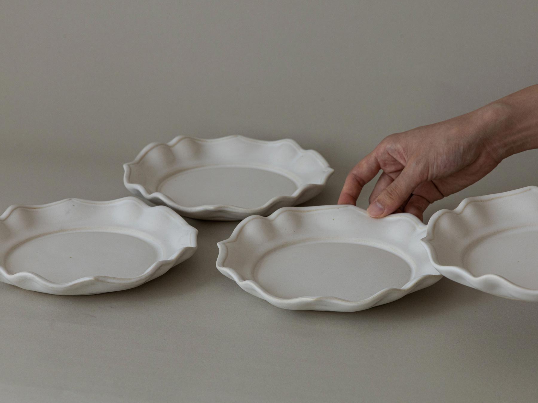 水谷ちえみ プレート／シェルボンラウンド S｜皿・器｜オルネ ド