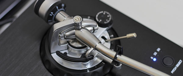 Stantonのターンテーブル、ST.150 M2のご紹介です。