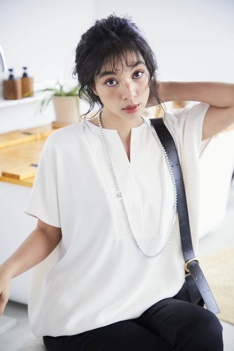 オアーノ半袖バルーンブラウスのご紹介です | owauno