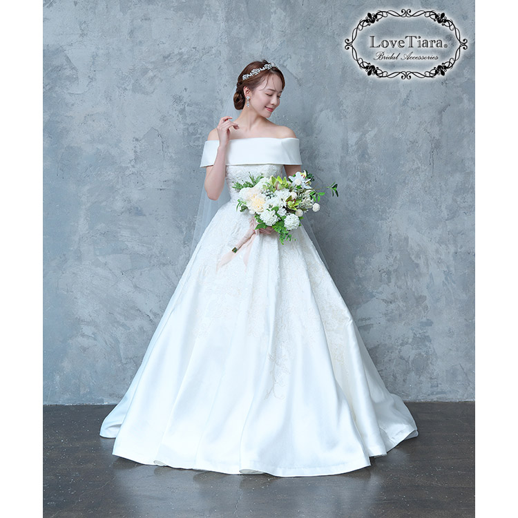 ブルームクラウンティアラ＆イヤリング／ピアスセット 通信販売