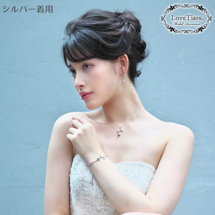 チューリップジルコニアネックレス&ピアスセット ネックレスセット