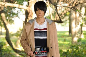 仮面ライダービルド』桐生戦兎が劇中で着てる服が普通に売ってる