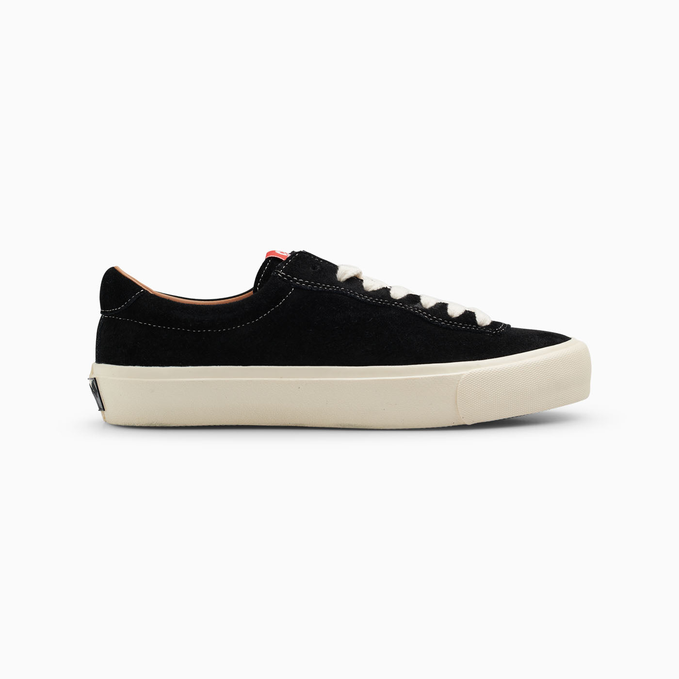 VM001-Lo Suede (Black/White) – Last Resort AB