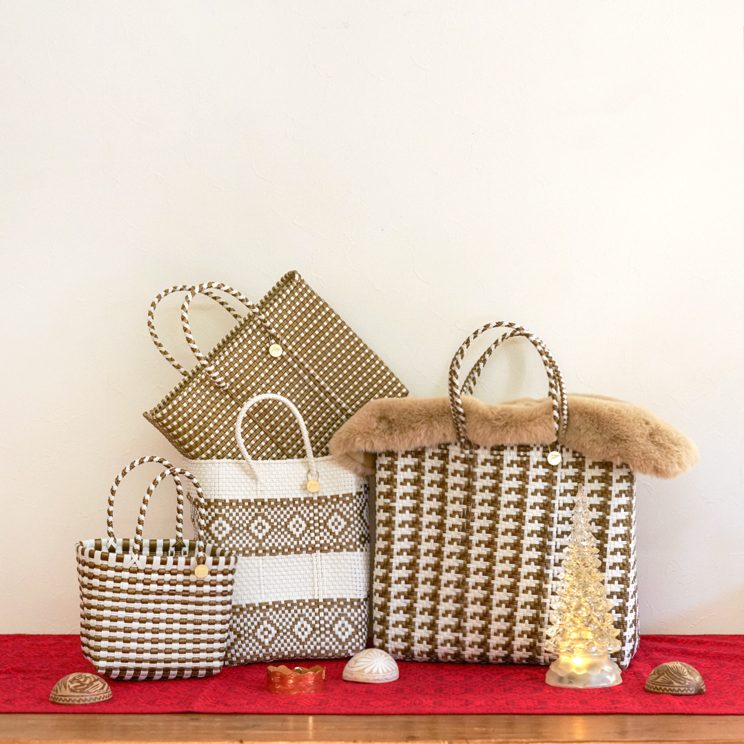 クリスマスカラーのメルカドバッグ | Letra｜レトラ公式通販