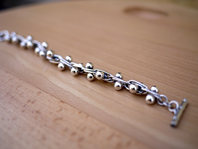 BRU NA BOINNE ブルーナボイン ガリトラップ ブレス ＜シルバー＞ 商品