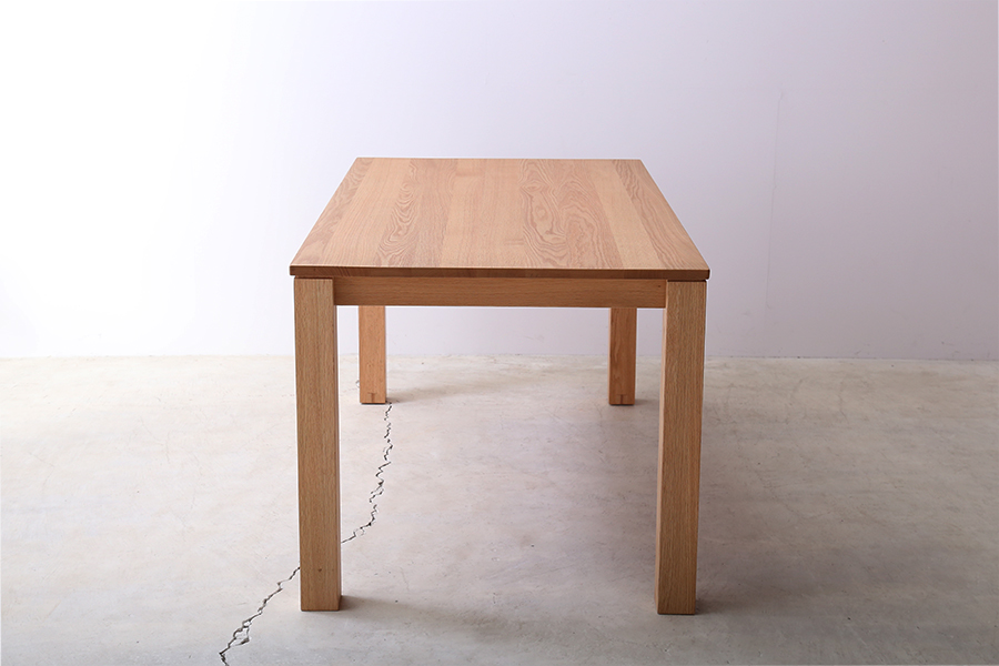 SE 伸長式無垢材ダイニングテーブル WN(ウォールナット