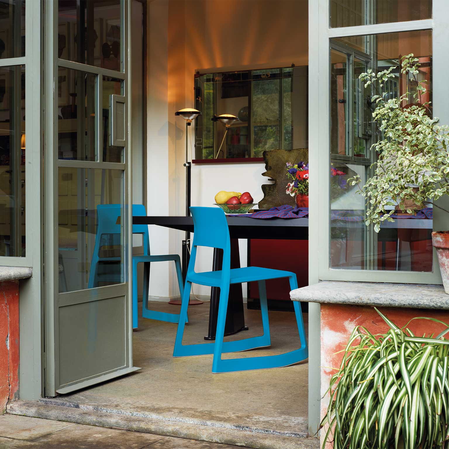 Vitra（ヴィトラ）Tip Ton チェア | LIVING MOTIF｜家具・インテリア