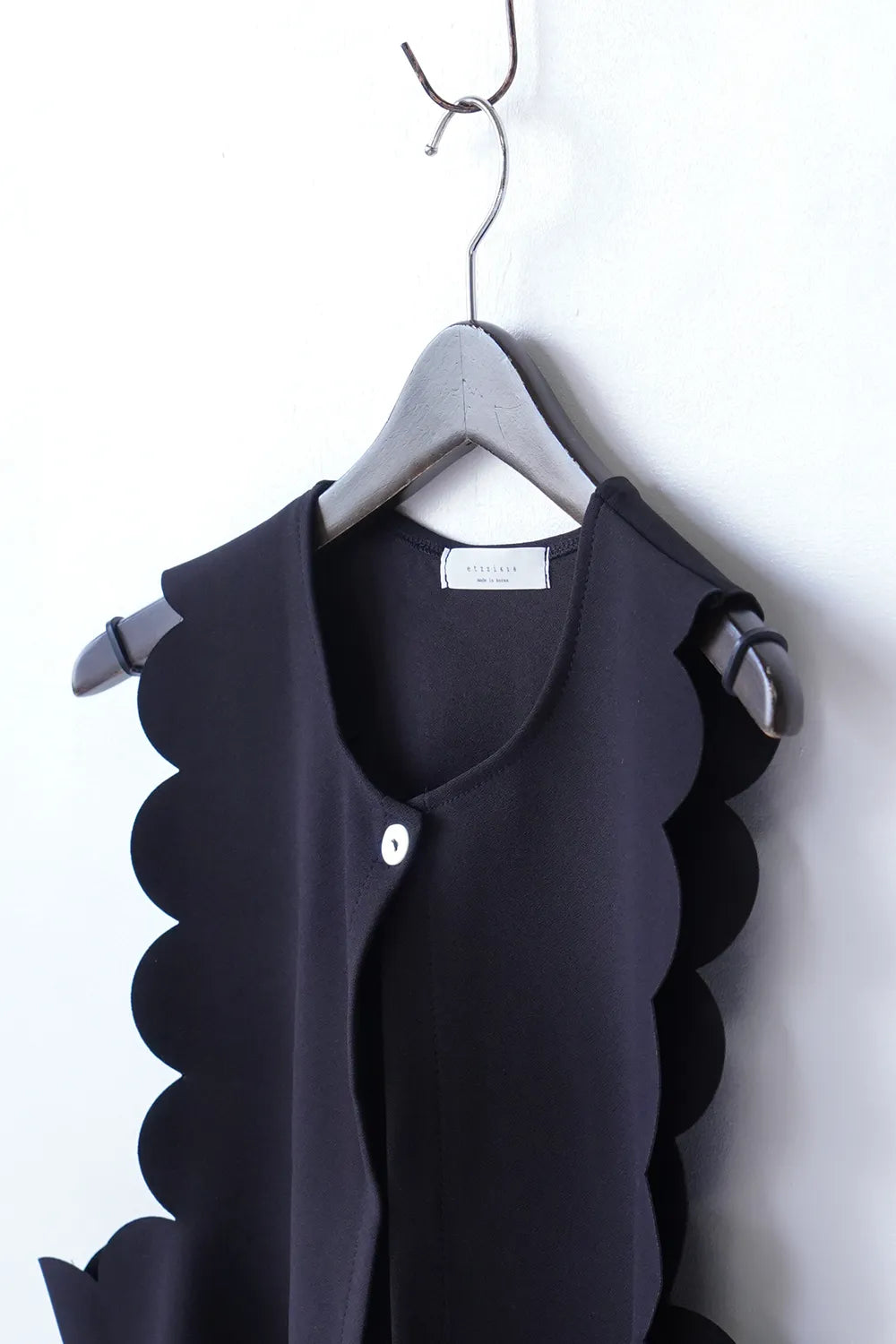 スカラップショートベスト – LILA & CITTA ONLINE SHOP