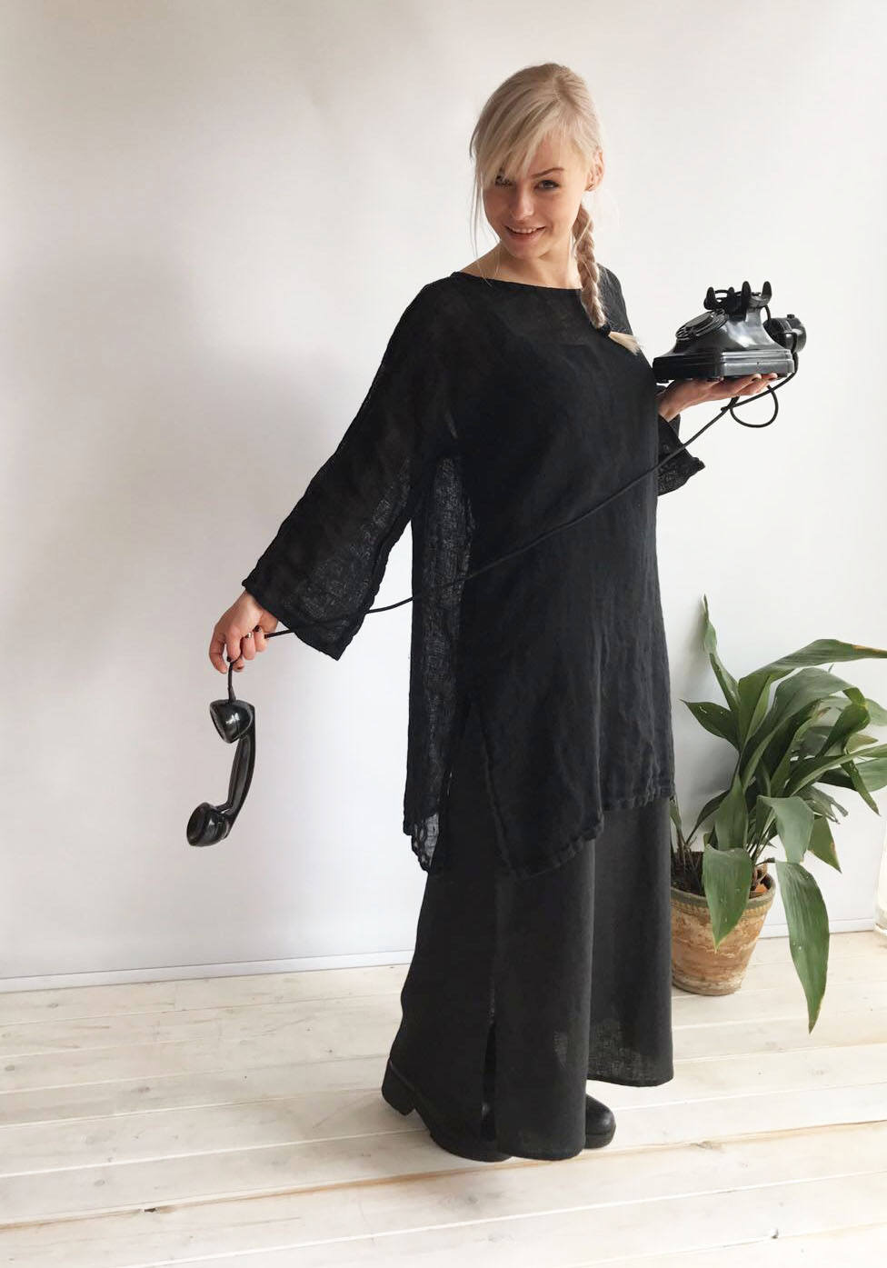 Black Gauze Linen Tunic 'Nicole' - Linenbee