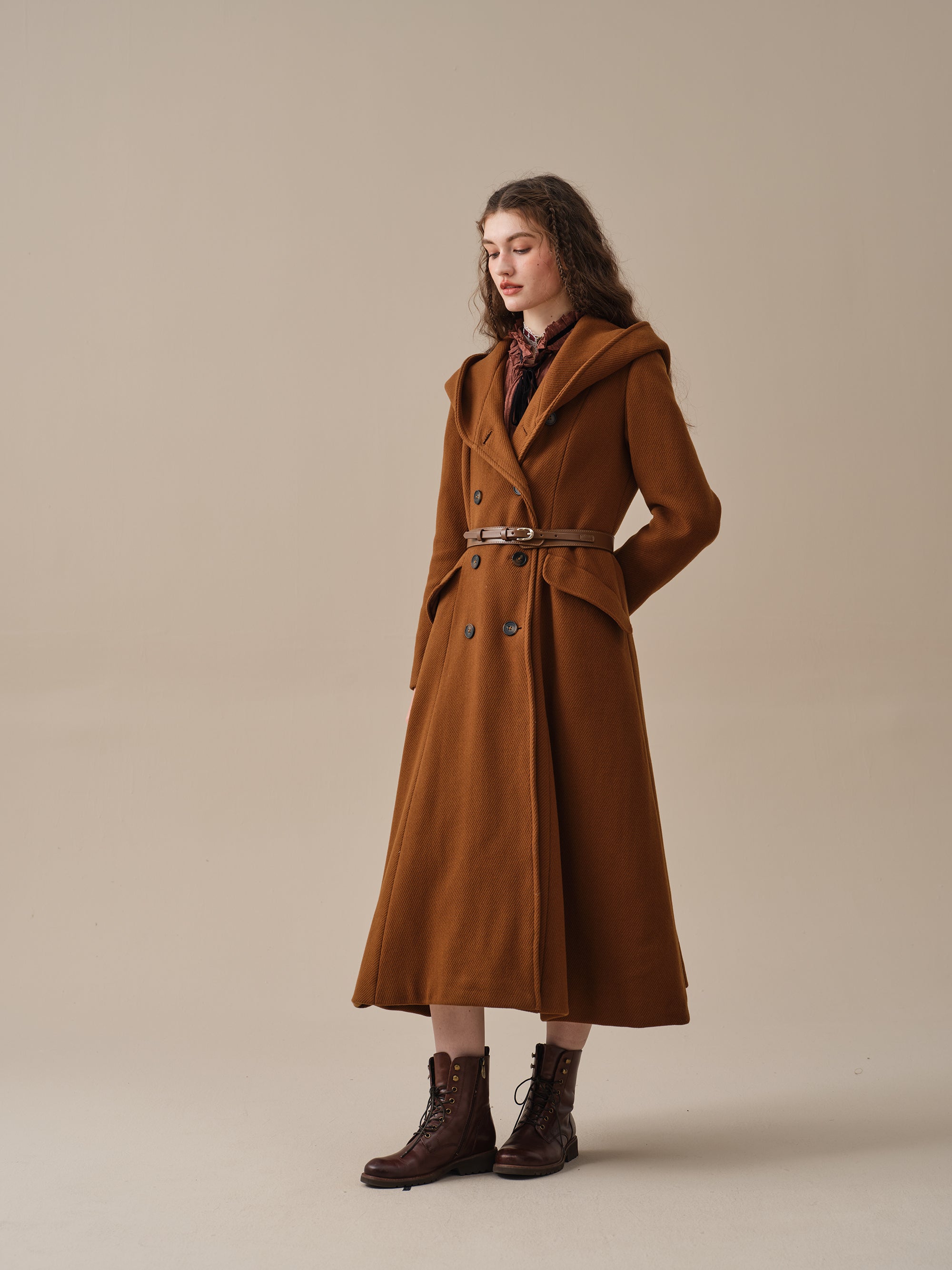 Trista 24 | 100% twill wool hooded coat – Linennaive