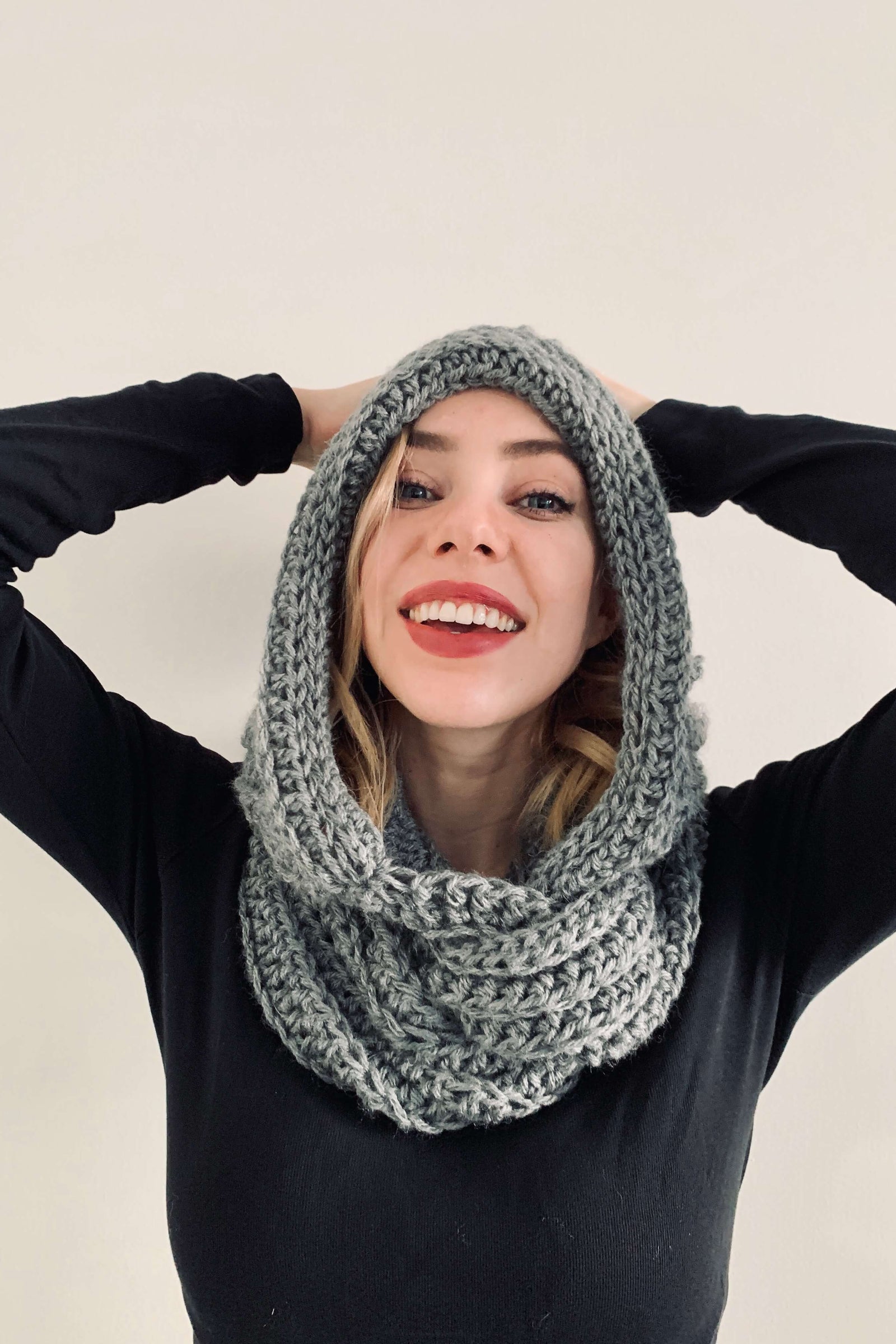 Crochet Kit - Hooded Alpa Scarf – Lion Brand Yarn