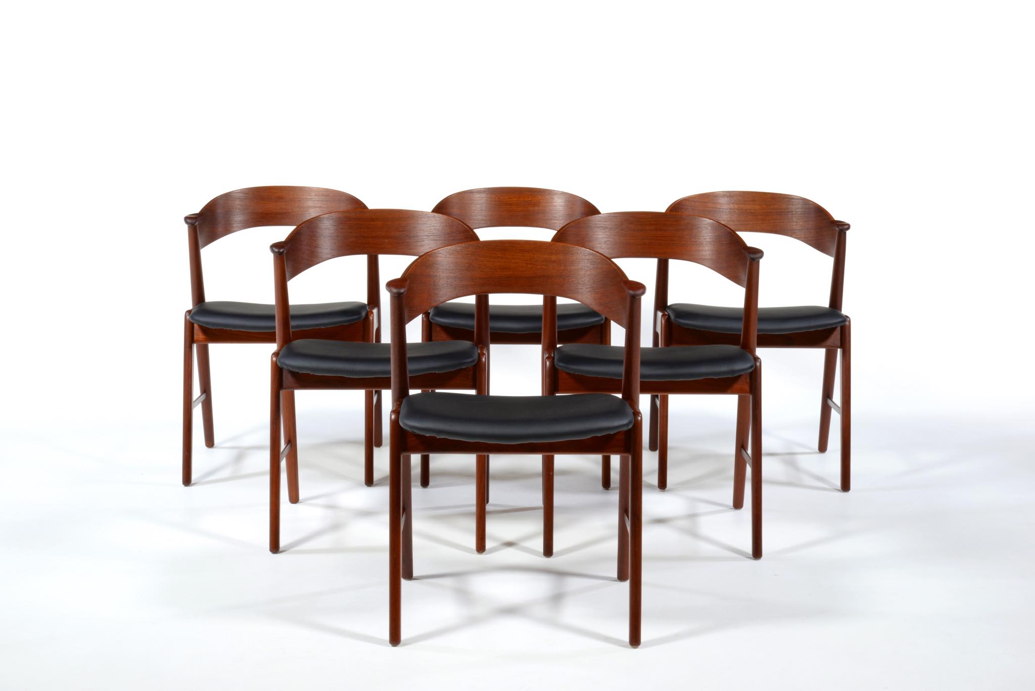 Kai Kristiansen model.32 Dining chairs in Teak｜Luca Scandinavia
