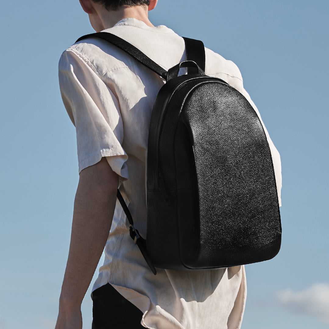 Kazematou Round Backpack – マザーハウス 公式サイト