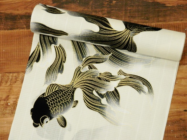 誉田屋源兵衛 綿麻ゆかた 反物 金魚 白/黒ゴールド 誉田屋ゆかた 福岡