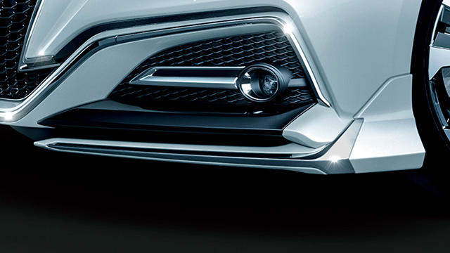 新型クラウン用 カスタマイズアイテムを発売 | MODELLISTA（モデリスタ）