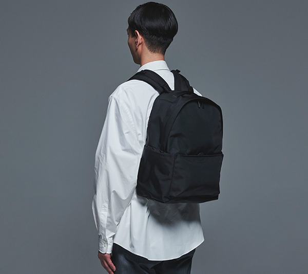 BACKPACK PRO SOLID M BLACK | PRO | PRODUCTS | MONOLITH OFFICAL