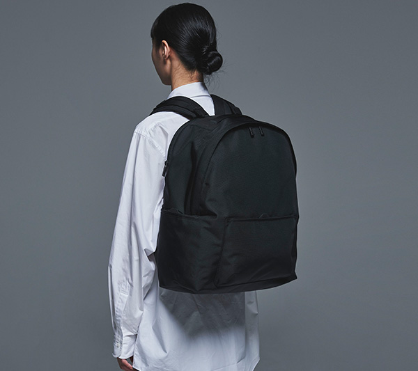 BACKPACK PRO SOLID M BLACK | PRO | PRODUCTS | MONOLITH OFFICAL