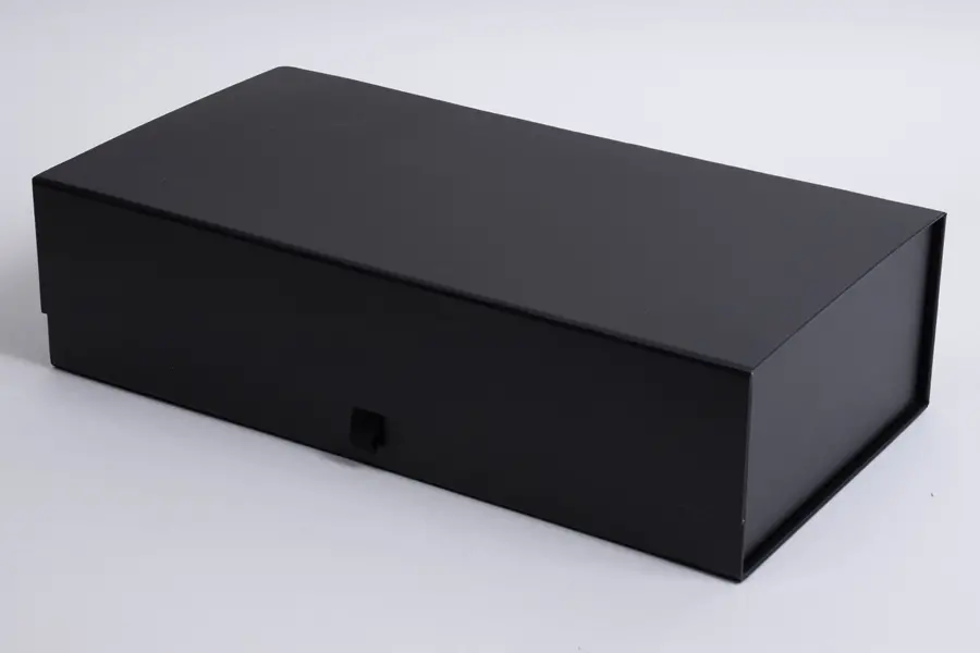 9-3/4 x 7 x 3 Matte Black Magnetic Lid Gift Boxes