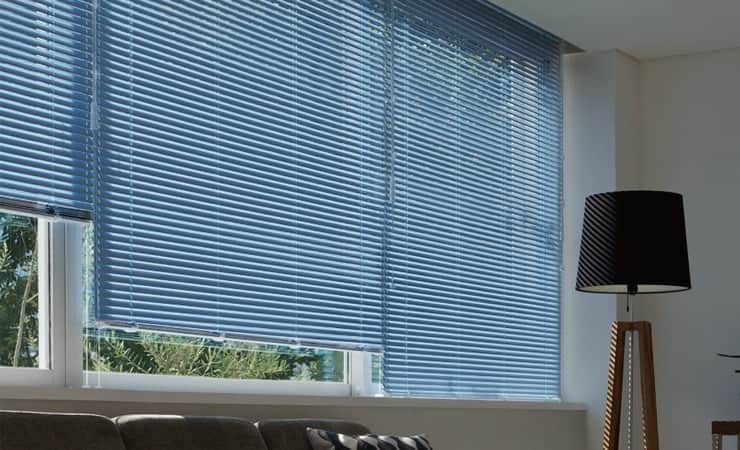 セール中】べネアル25 強風タイプ アルミブラインド トーソー(TOSO