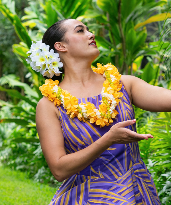 マウナロア【Maunaloa】|フラダンス衣装の専門店|ナニプアケニケニ