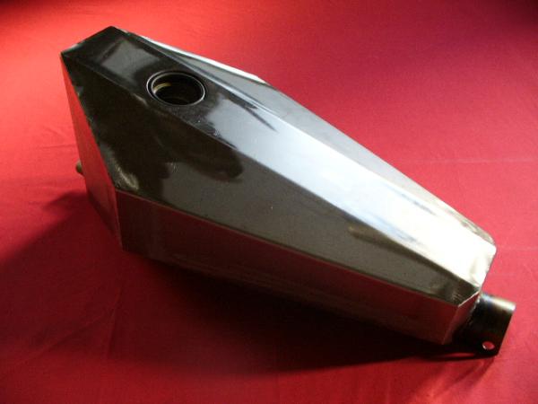 パーツ販売]コフィンタンク｜ハーレーダビッドソン専門店 マックス