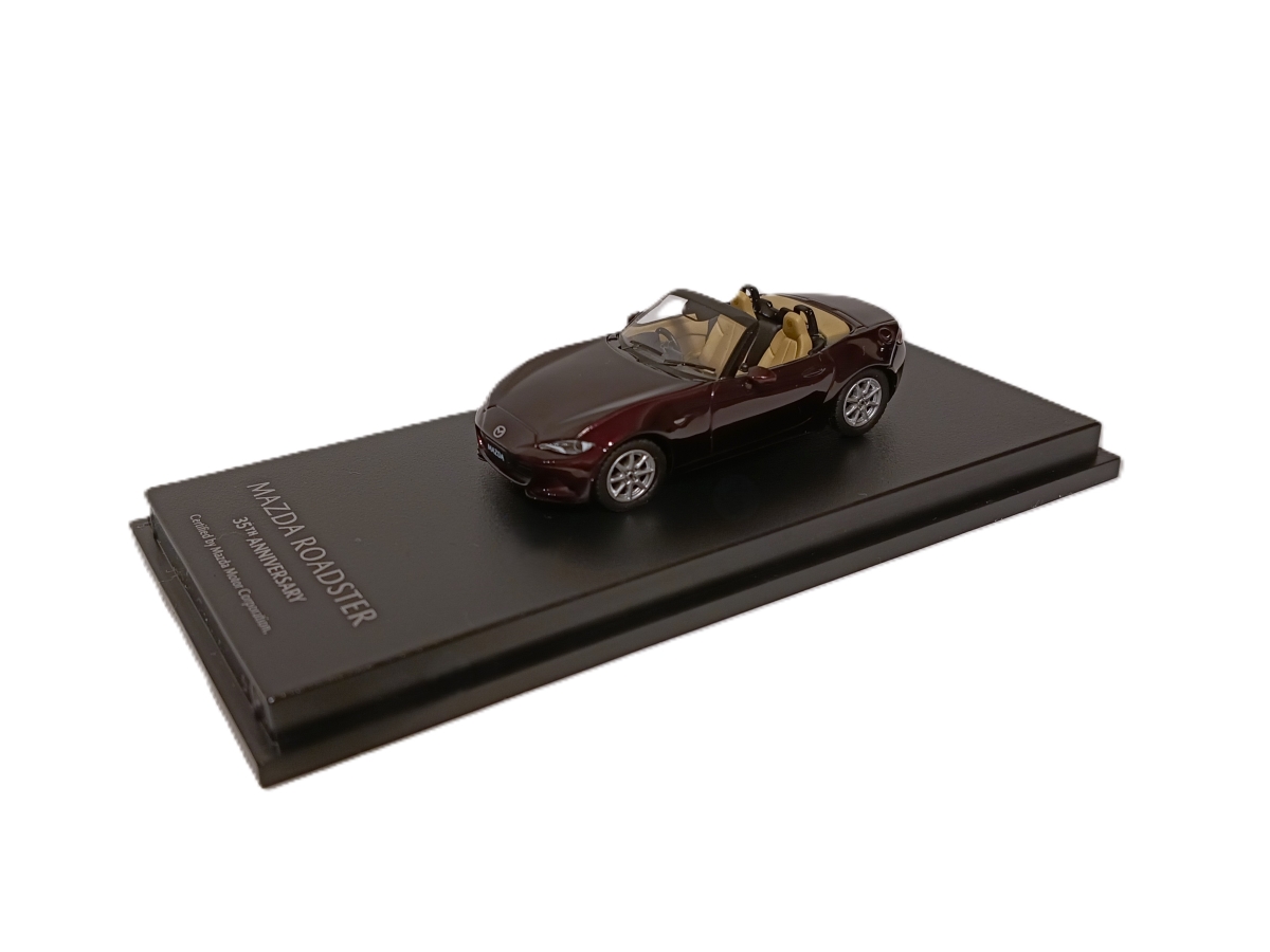 MAZDA ROADSTER 35周年記念車モデルカー 1/64｜MAZDA COLLECTION