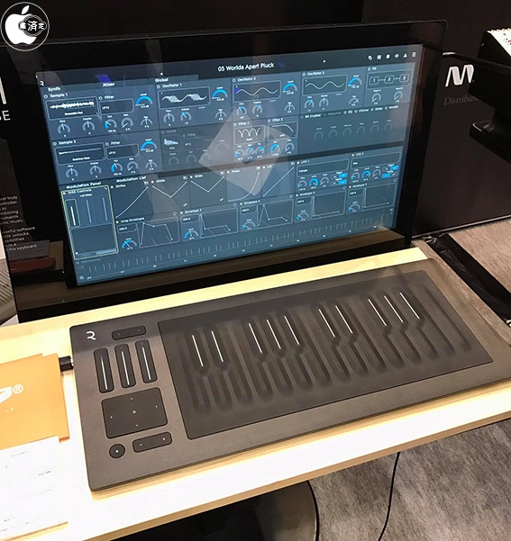Apple Store、ROLIの5DタッチMIDIキーボード「ROLI Seaboard RISE 25