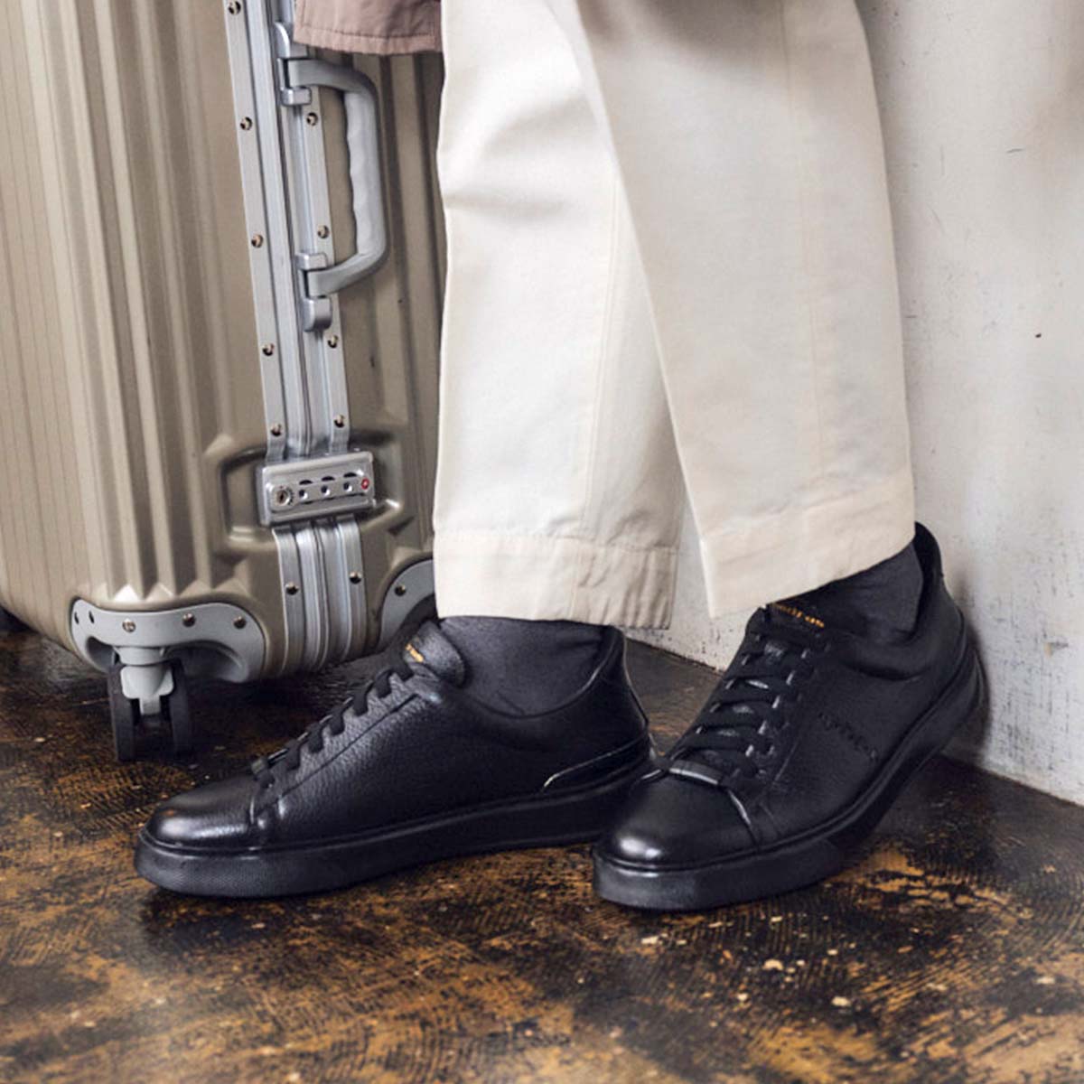 マドラス madras 特許 リカバリーメタインソール搭載シューズ