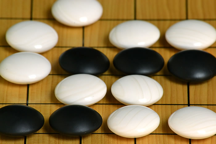 本蛤碁石 実用35号 | 前川榧碁盤店