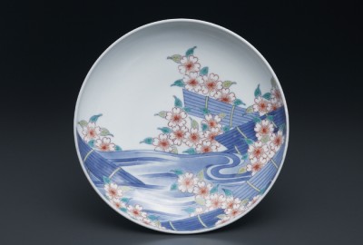 鍋島色絵花筏文七寸皿 | 商品詳細 東洋古陶磁の前坂晴天堂