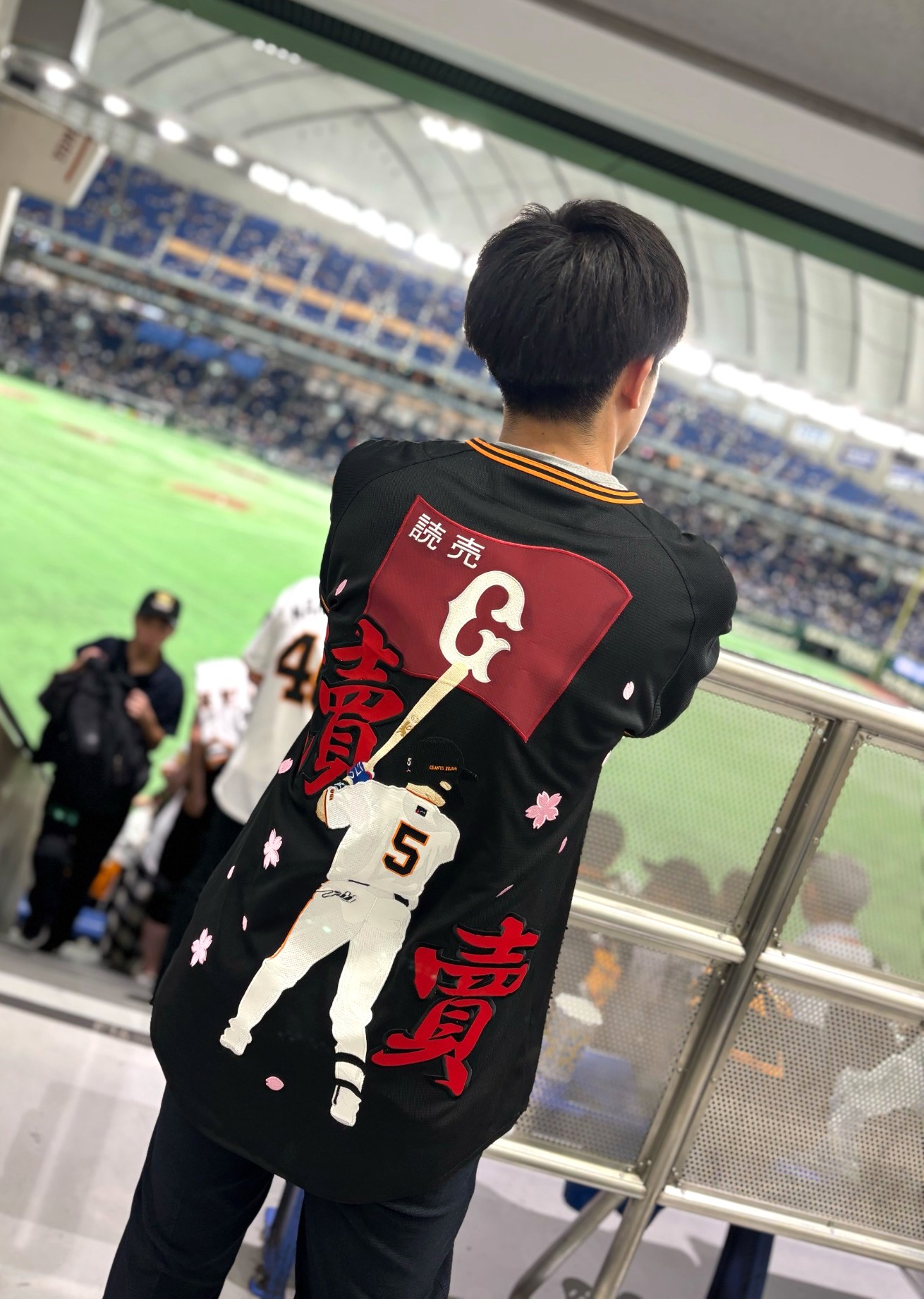 黒ユニ読売ジャイアンツ 門脇誠選手 – お客様の声 – 刺繍専門店 真野