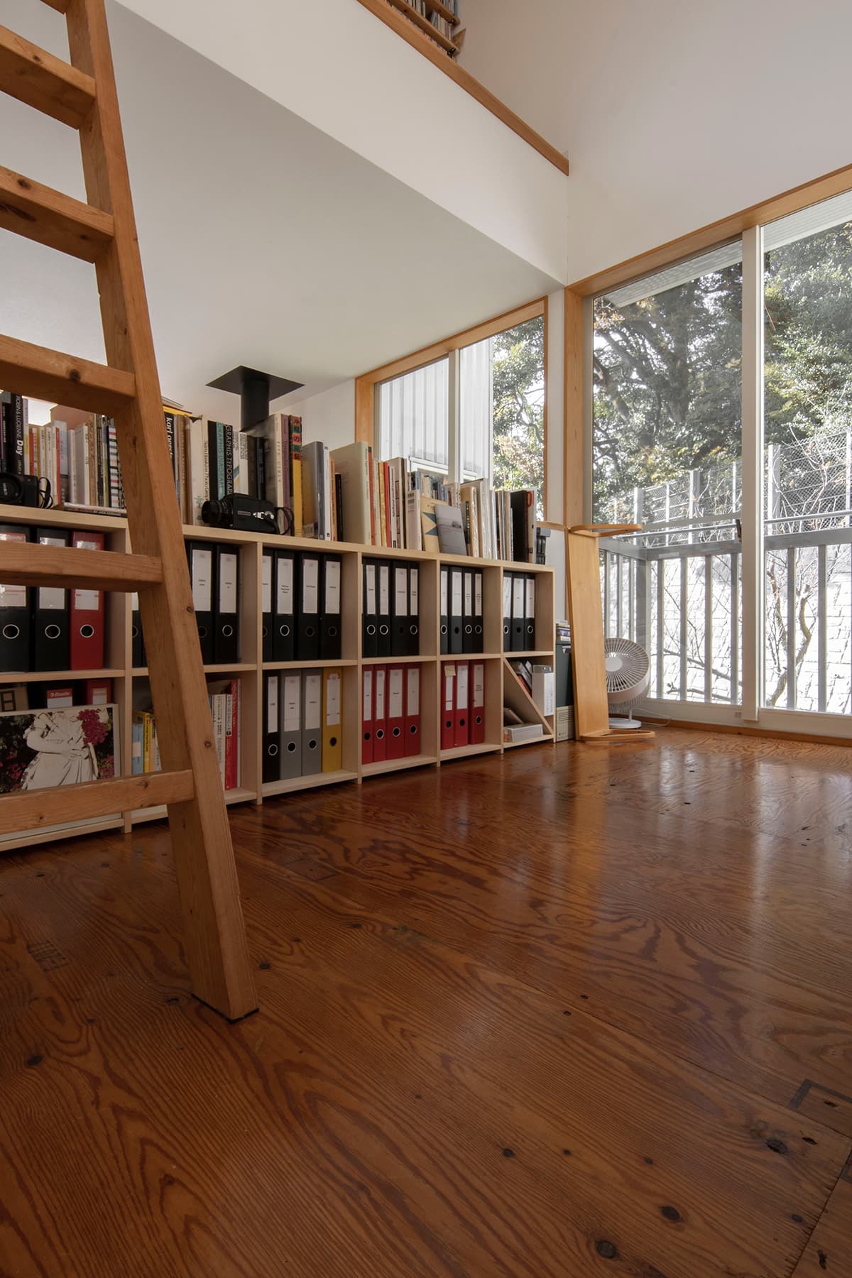 本棚 壁面本棚 シェルフ｜壁面収納の通販はマルゲリータ