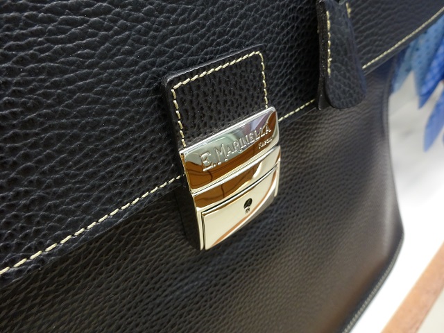 TOKYOMIDTOWN／BAGS】折り畳み式ブリーフケース“ソットブラッチョ