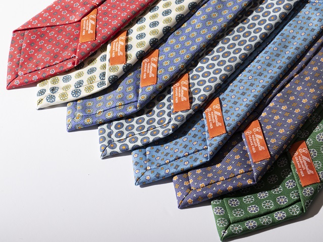 TIES】“これまでにない革新的な一本” | E.Marinella Napoli